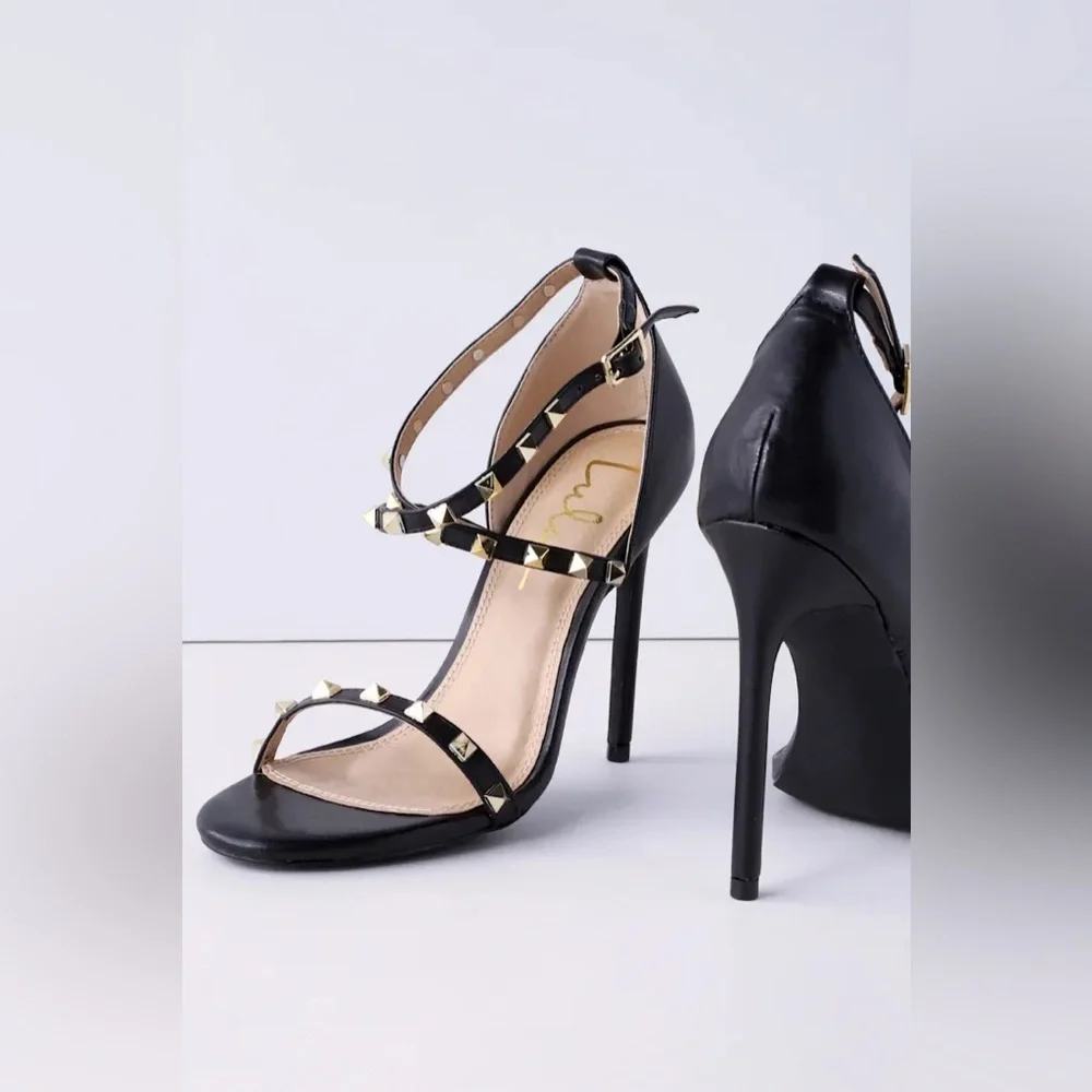Lulus black studded heels